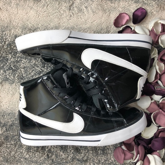 nike sweet classic high black